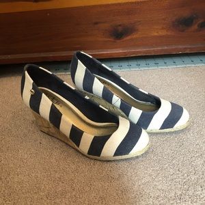 Life Stride wedge heels
